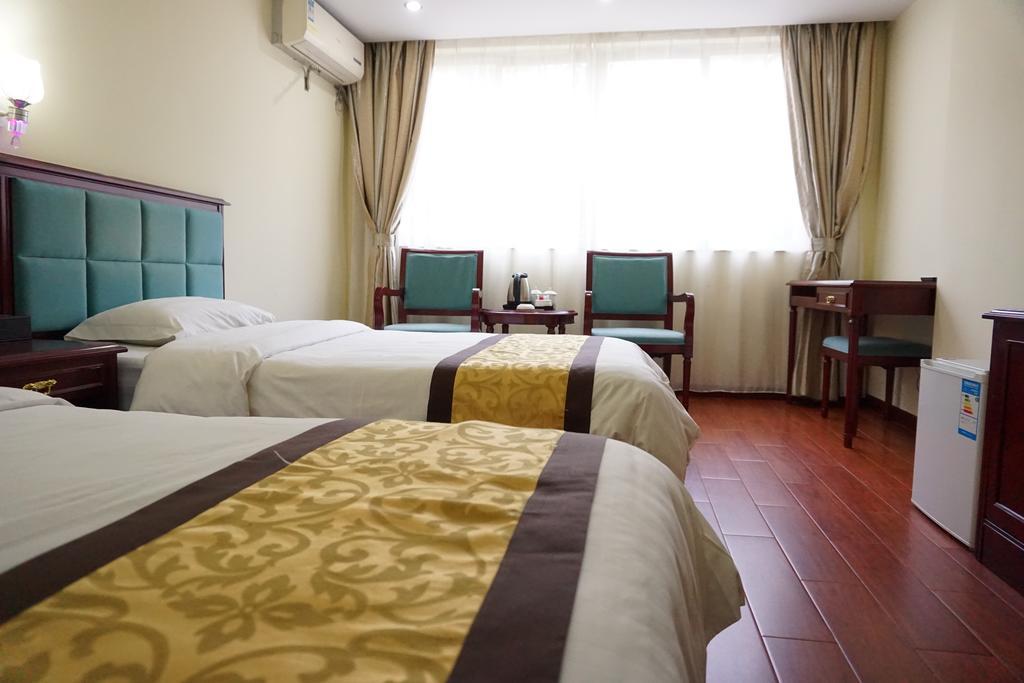 Guangdong Oversea Chinese Hotel Canton Camera foto