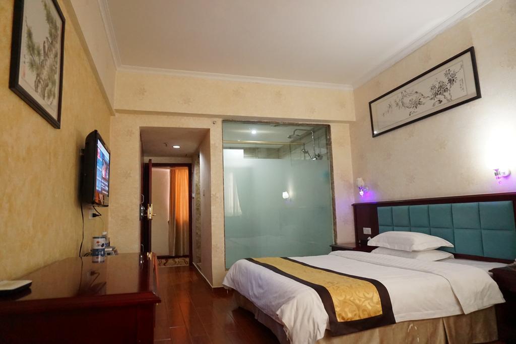 Guangdong Oversea Chinese Hotel Canton Camera foto