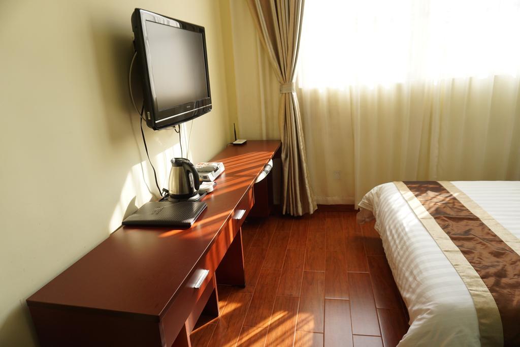 Guangdong Oversea Chinese Hotel Canton Camera foto